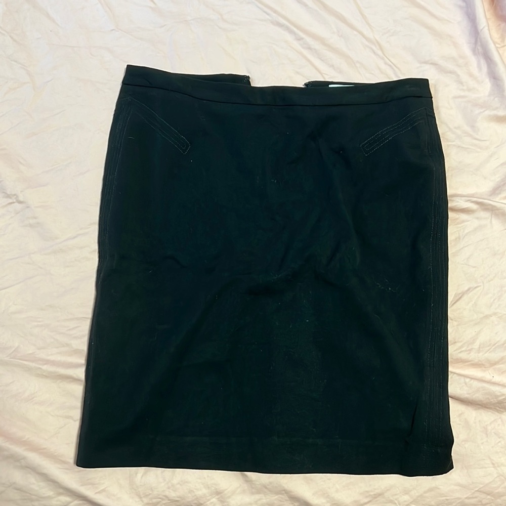 Ann Taylor black pencil skirt
